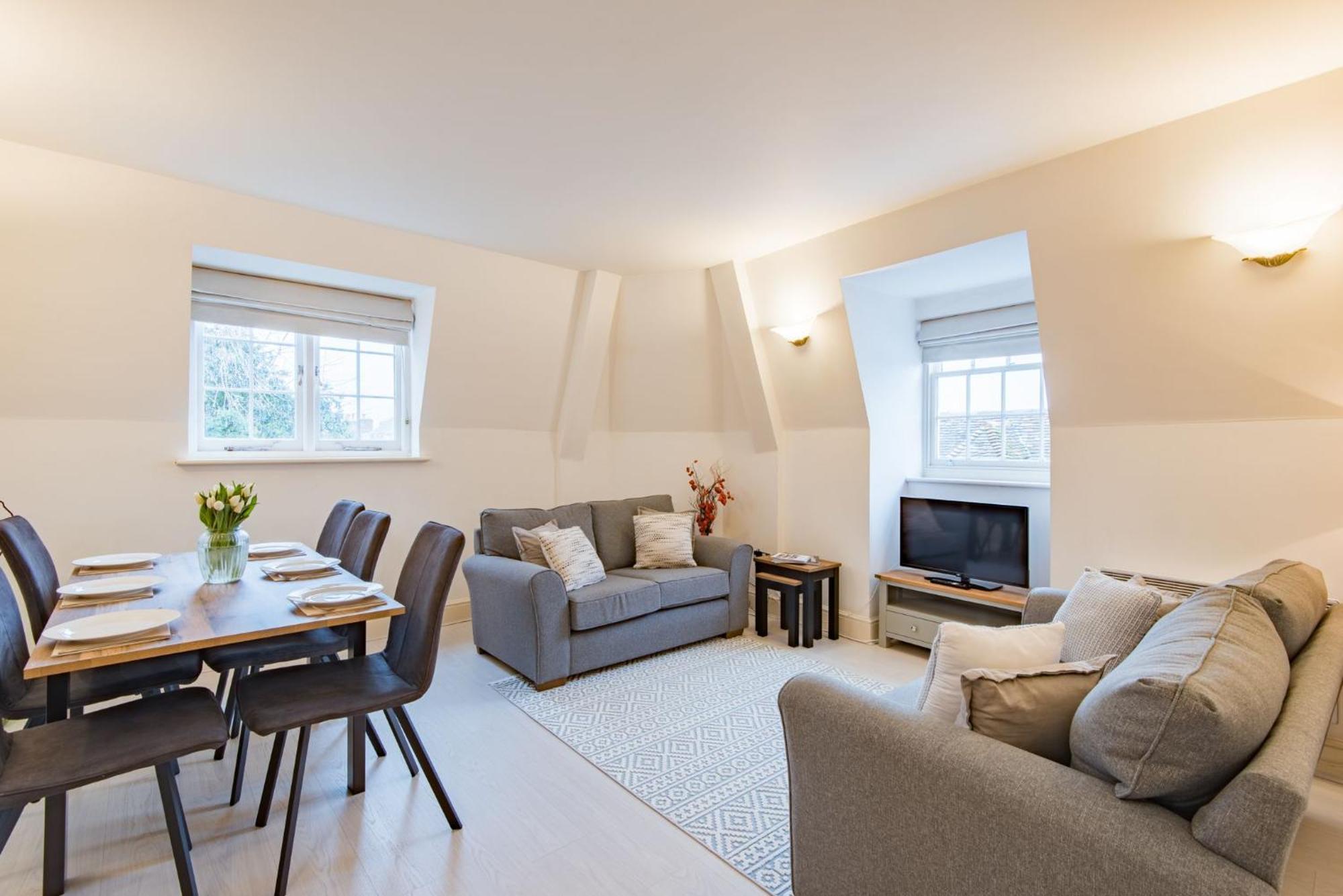 The Linen House By Bloom Canterbury